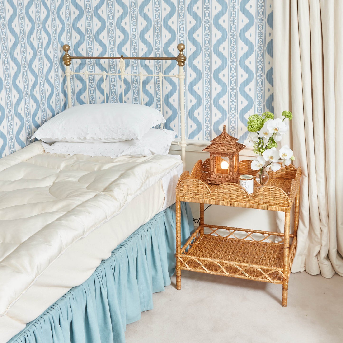 Cream Silk Eiderdown