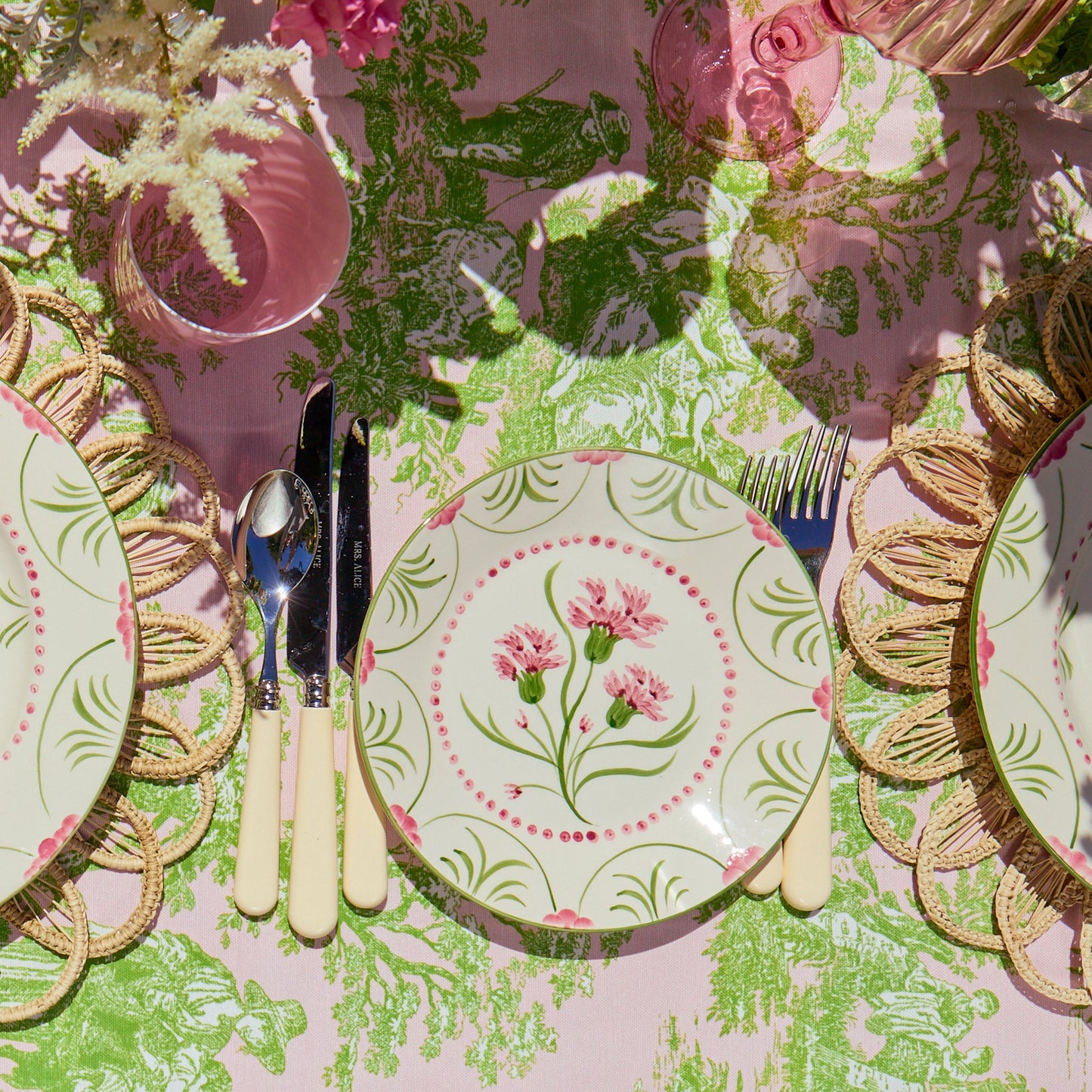 Pink & Green Santa Kristina Starter Plates (Set of 4)