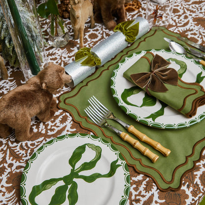 Marilyn Forest Green Bow Starter Plate