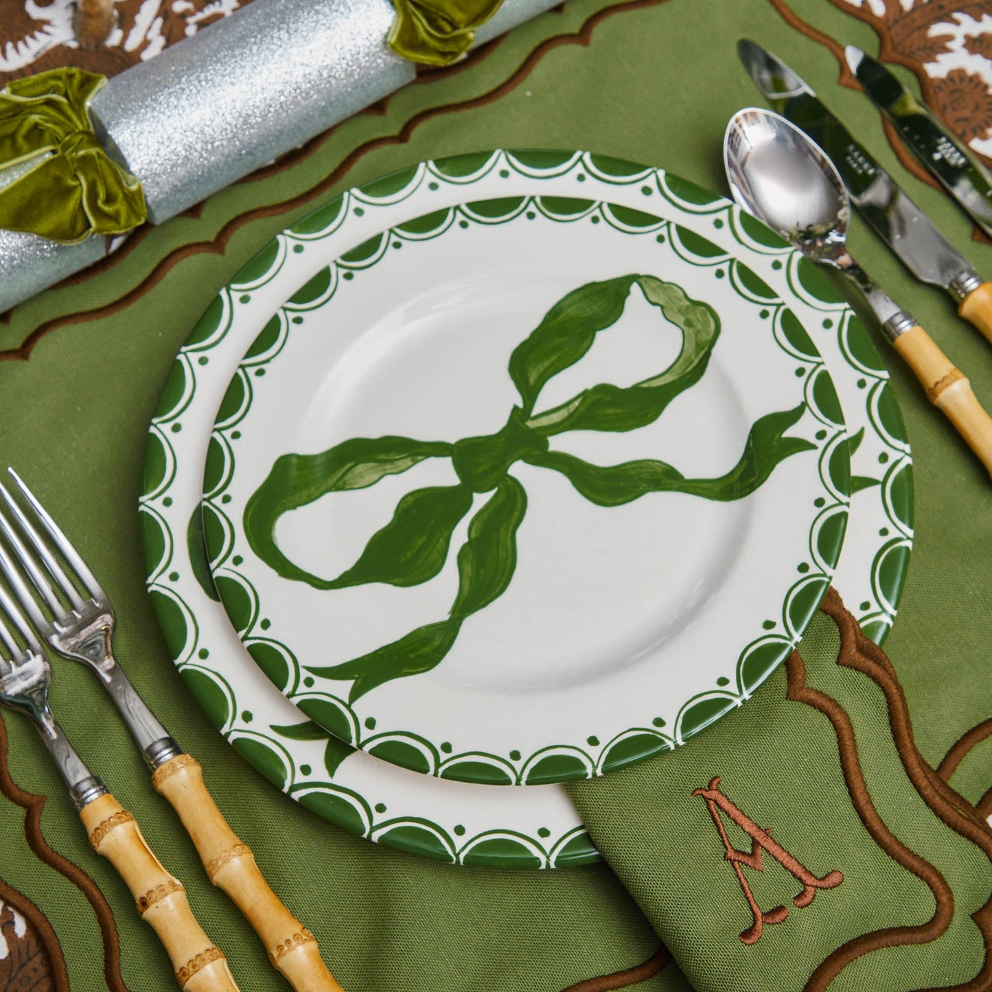 Marilyn Forest Green Bow Starter Plate
