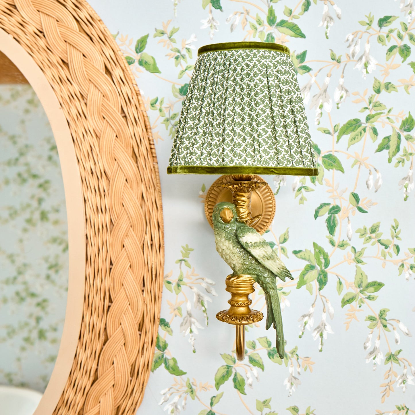 Olive Lotus Lampshade (18cm)
