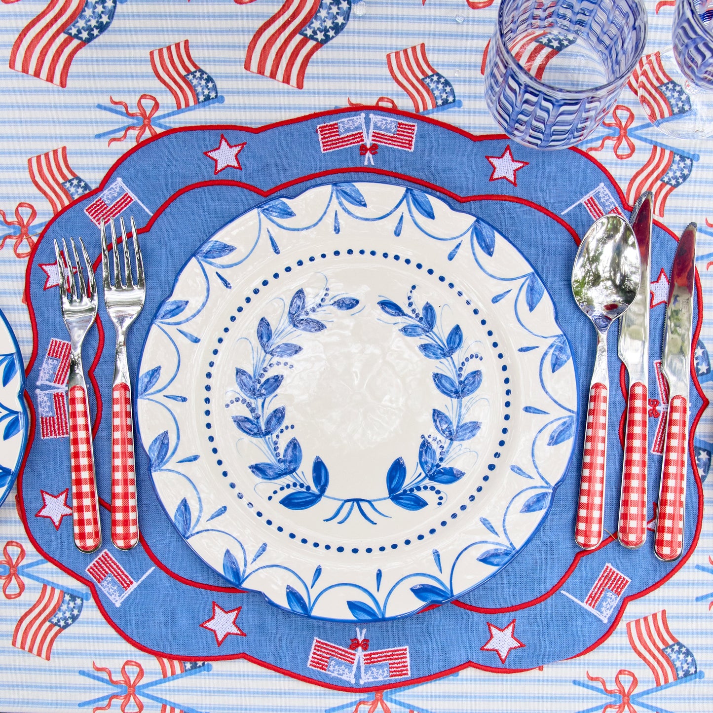Elizabeth Blue Garland Starter Plates (Set of 4)