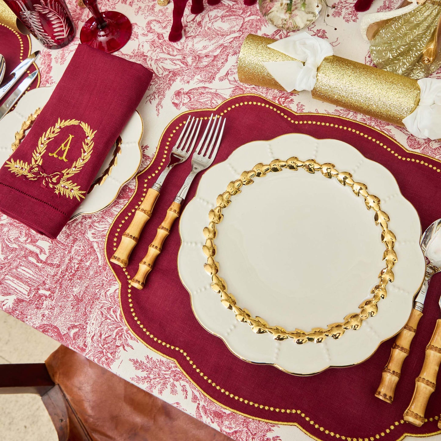 Gold Laurel Dinner & Starter Plates (Set of 8)