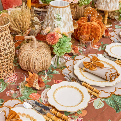 Putty Laurel Dinner Plates (Set of 4)