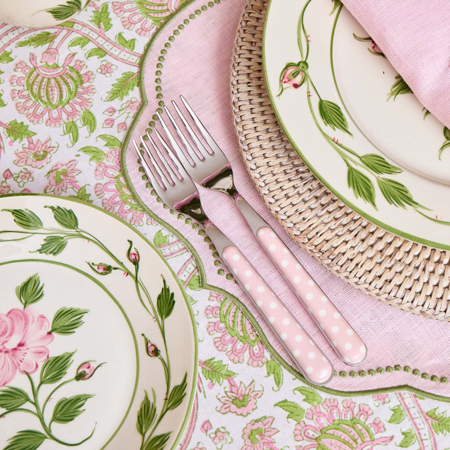 Pink & Green Eloise Linen Placemats & Rose Bud Napkins (Set of 4)
