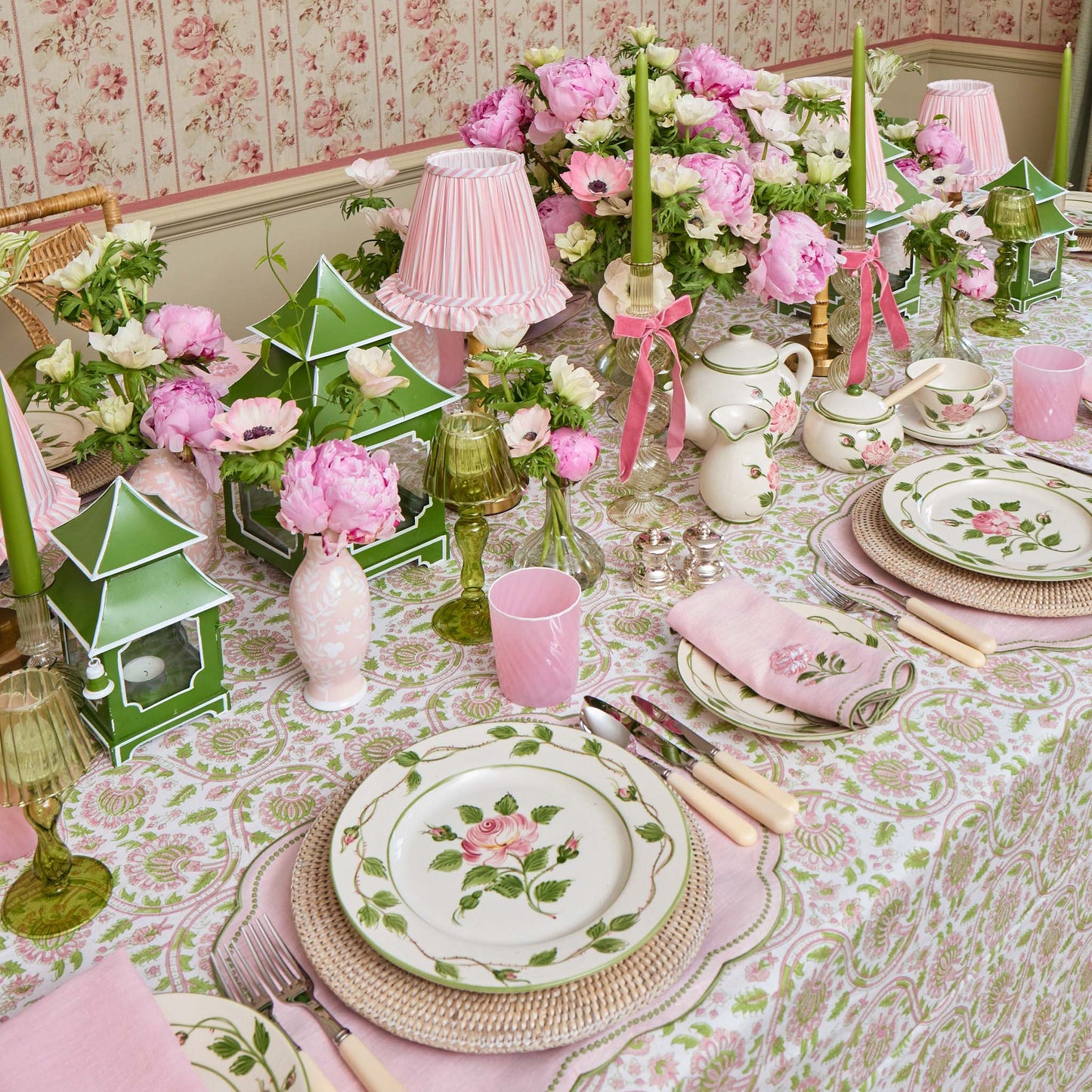 Rose Bud Dinner Plate