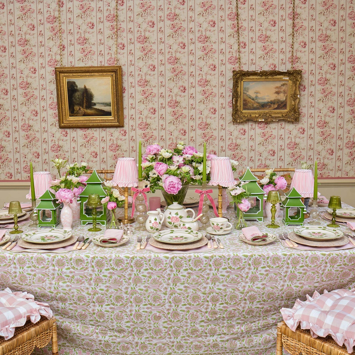 Rose Bud Dinner Plate