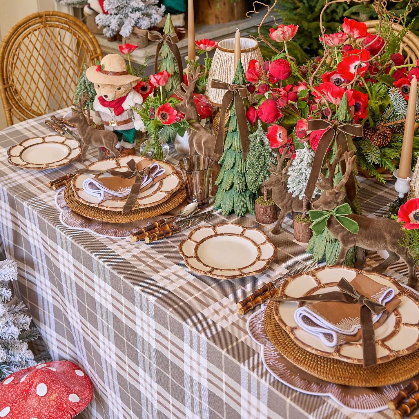 Caramel Alathea Linen Placemats & Napkins (Set of 4)
