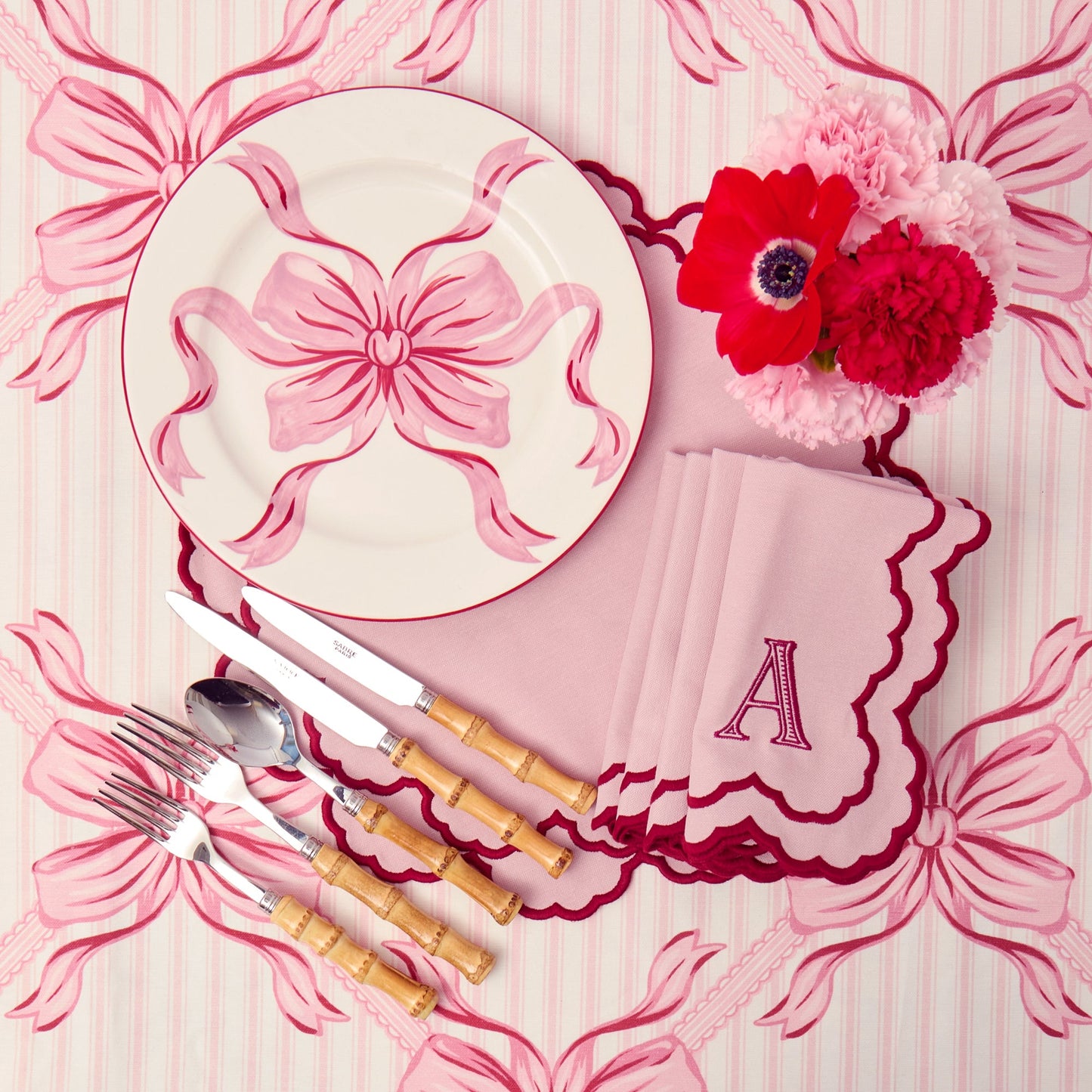 Audrey Pink & Red Bow Dinner Plates (Set of 4)